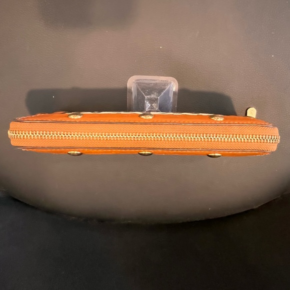 MICHAEL KORS MK DELANCY ZIP AROUND ZA CONTINENTAL WALLET - Picture 5 of 11